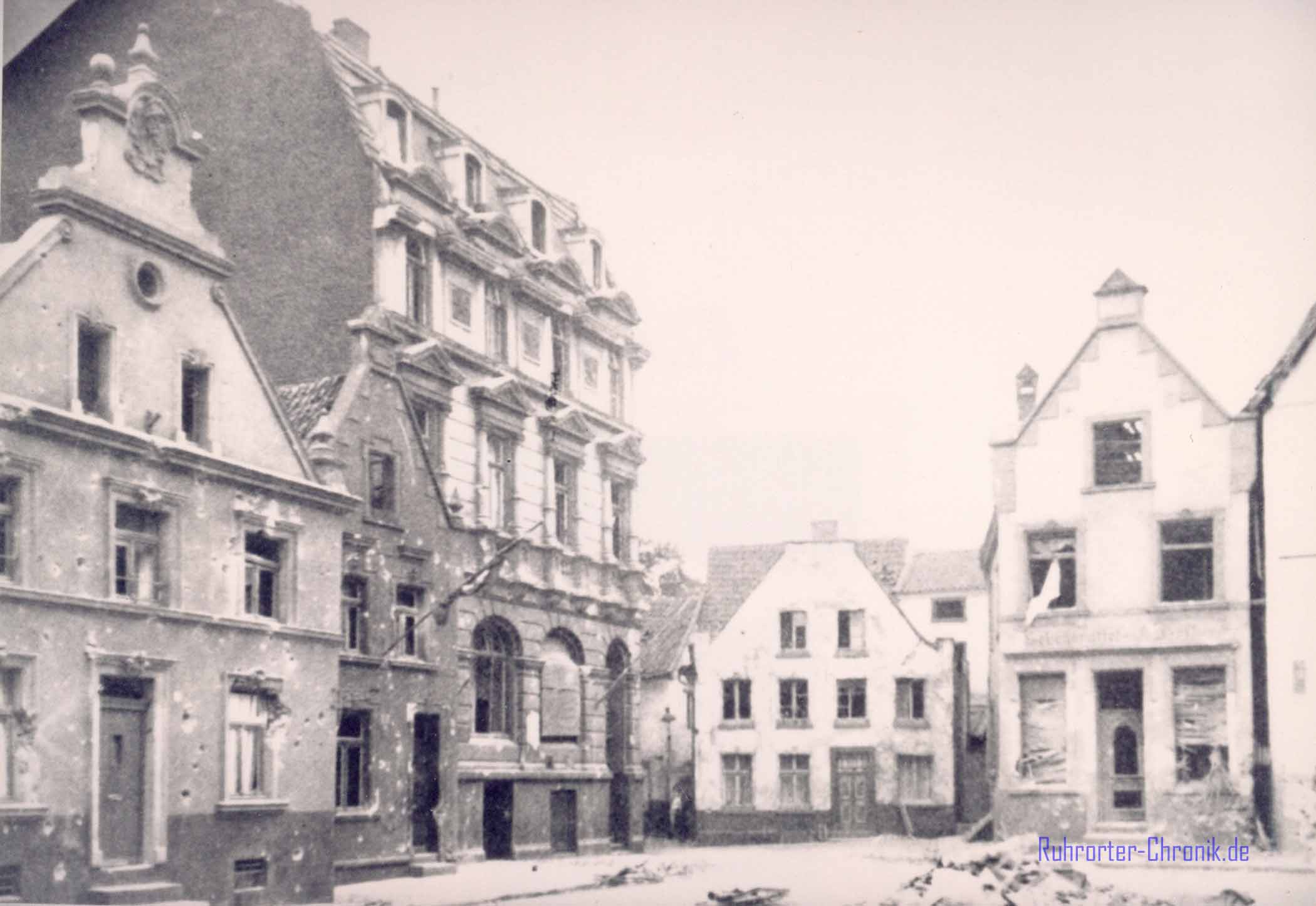 Gildenplatz : Jahr: 1945